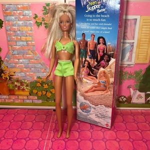 90s Mattel Pearl beach skipper Barbie
